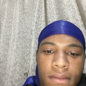 Meet your Posher, Elijah